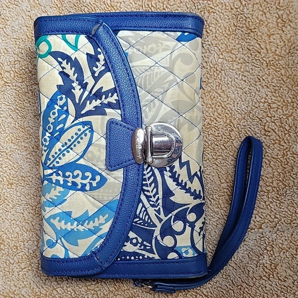 Vera Bradley Wallet Wristlet